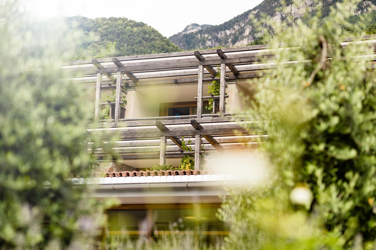 Hotel Hasslhof Caldaro Exterior photo